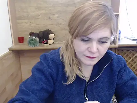 Snapshot of DaniellaKiss chatting on 17, 1, 2026 DaniellaKiss online show from 17, 1, 2026