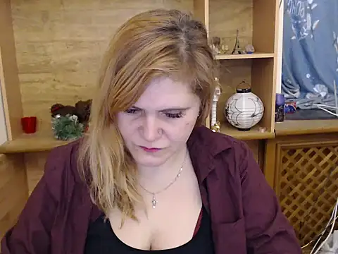 Snapshot of DaniellaKiss chatting on 27, 2, 2026 DaniellaKiss online show from 27, 2, 2026