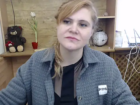 Snapshot of DaniellaKiss chatting on 15, 3, 2026 DaniellaKiss online show from 15, 3, 2026