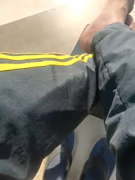 Gururonny07 online show from 4, 3, 2026