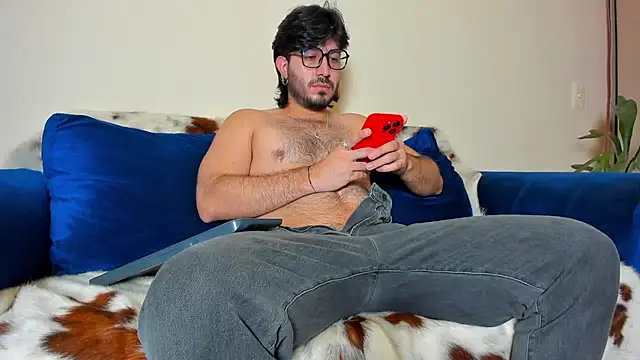 Snapshot of Ackerman_Eren_ chatting on 27, 1, 2025 Ackerman Eren online show from 27, 1, 2025