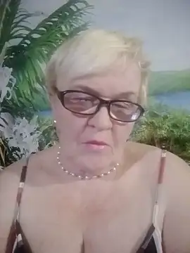 VioletSweet566 online show from 15, 12, 2024