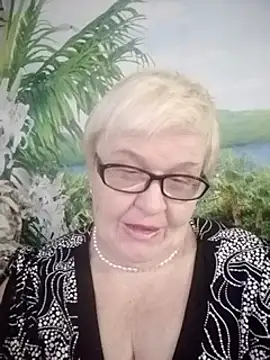 VioletSweet566 online show from 18, 1, 2025