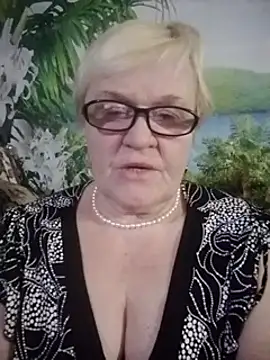 VioletSweet566 online show from 27, 1, 2025