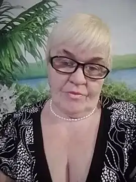 VioletSweet566 online show from 21, 2, 2025