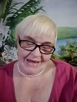 VioletSweet566 online show from 24, 2, 2025