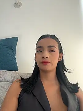Snapshot of Laura_fernandezII chatting on 23, 5, 2026 Laura fernandezII online show from 23, 5, 2026