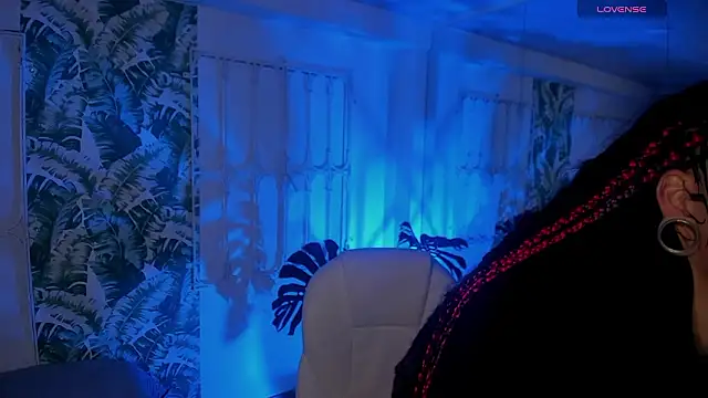  sharlotte777 online show from 13, 2, 2026