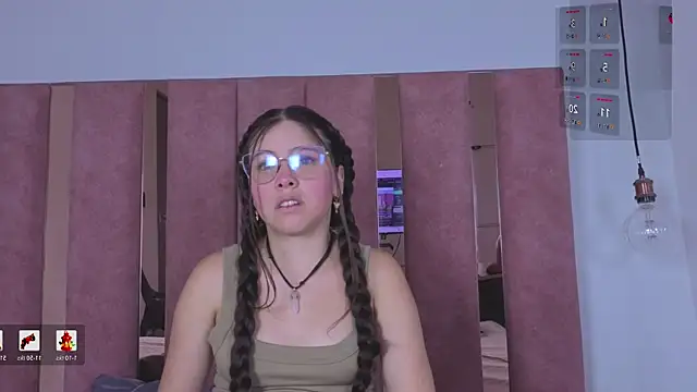 Snapshot of sweetniite chatting on 21, 6, 2026 sweetniite online show from 21, 6, 2026