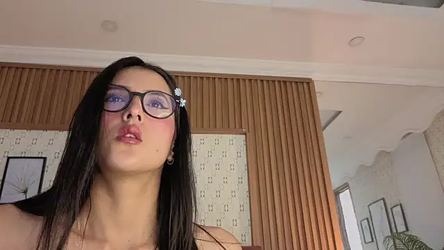 Princess Violett online show from 4, 8, 2026