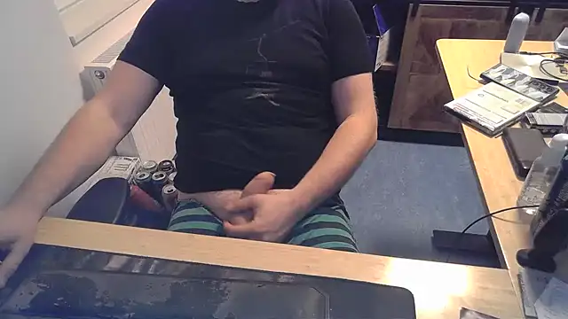 Snapshot of Currycake chatting on 28, 1, 2025 Currycake online show from 28, 1, 2025