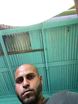 Snapshot of islandvybee55 chatting on 6, 1, 2026 islandvybee55 online show from 6, 1, 2026