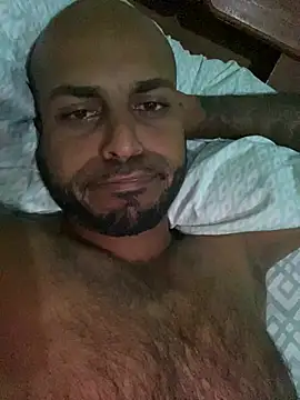 Snapshot of islandvybee55 chatting on 10, 1, 2026 islandvybee55 online show from 10, 1, 2026