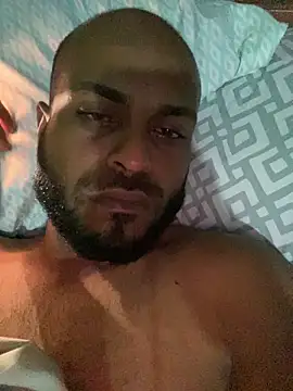 Snapshot of islandvybee55 chatting on 11, 2, 2026 islandvybee55 online show from 11, 2, 2026