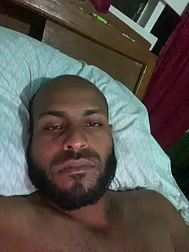 Snapshot of islandvybee55 chatting on 12, 2, 2026 islandvybee55 online show from 12, 2, 2026