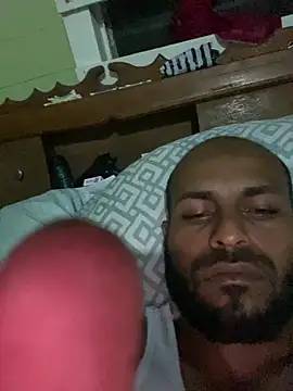 Snapshot of islandvybee55 chatting on 15, 2, 2026 islandvybee55 online show from 15, 2, 2026