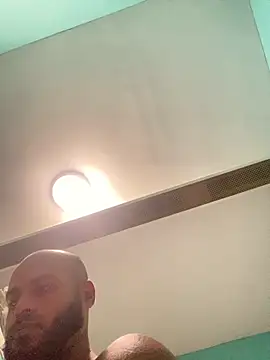 Snapshot of islandvybee55 chatting on 25, 2, 2026 islandvybee55 online show from 25, 2, 2026