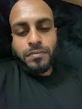 Snapshot of islandvybee55 chatting on 11, 3, 2026 islandvybee55 online show from 11, 3, 2026