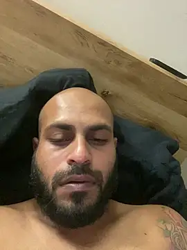 Snapshot of islandvybee55 chatting on 14, 3, 2026 islandvybee55 online show from 14, 3, 2026