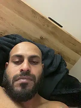 Snapshot of islandvybee55 chatting on 19, 3, 2026 islandvybee55 online show from 19, 3, 2026