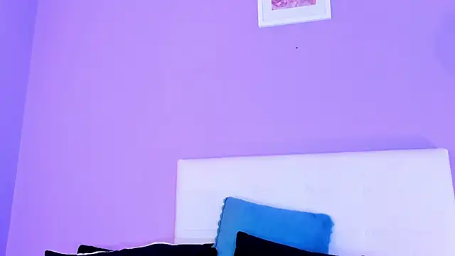 Charlotte11-11 online show from 21, 11, 2025