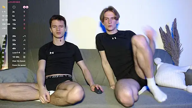 Snapshot of _whitenight_ chatting on 4, 12, 2024 whitenight online show from 4, 12, 2024