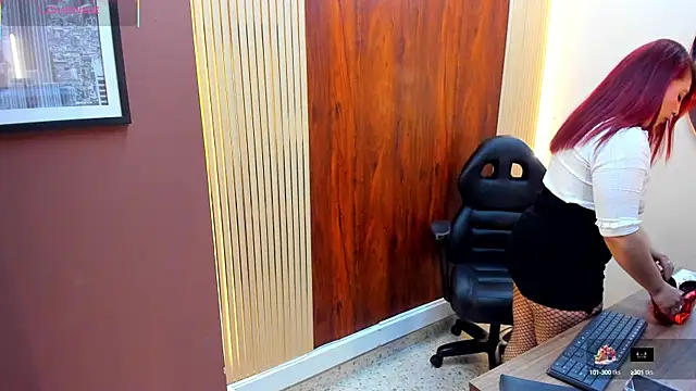 Snapshot of VickyJohnson1 chatting on 6, 2, 2025 VickyJohnson1 online show from 6, 2, 2025