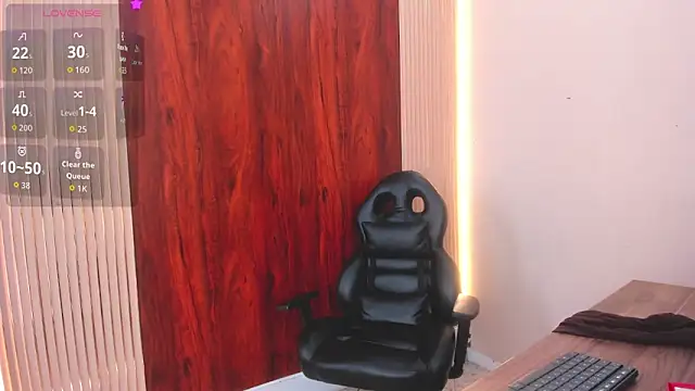 Snapshot of VickyJohnson1 chatting on 14, 12, 2025 VickyJohnson1 online show from 14, 12, 2025