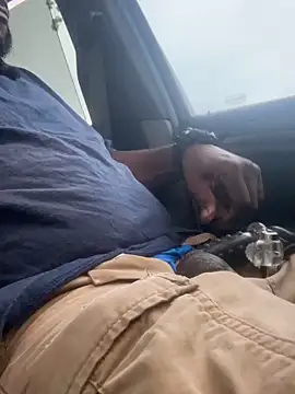 SukItSlo444 online show from 14, 4, 2026