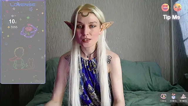 Snapshot of mischellemeow13 chatting on 14, 9, 2025 mischellemeow13 online show from 14, 9, 2025