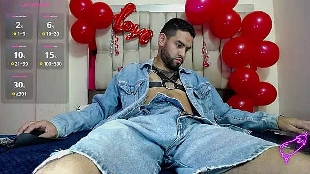 Snapshot of akeemdavid_05 chatting on 13, 2, 2025 akeemdavid 05 online show from 13, 2, 2025