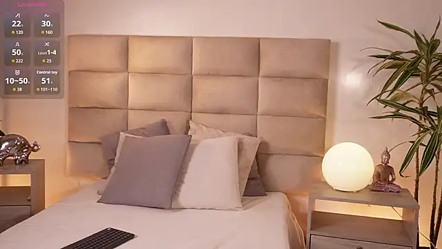 lexiee grey  online show from 9, 8, 2026