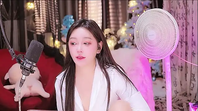 Missy Nana21 online show from 17, 9, 2025