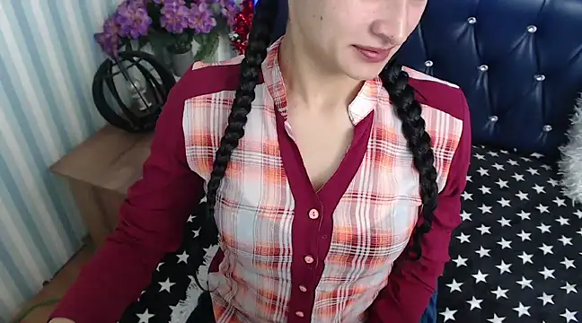 Scarlett Keaton online show from 8, 1, 2025