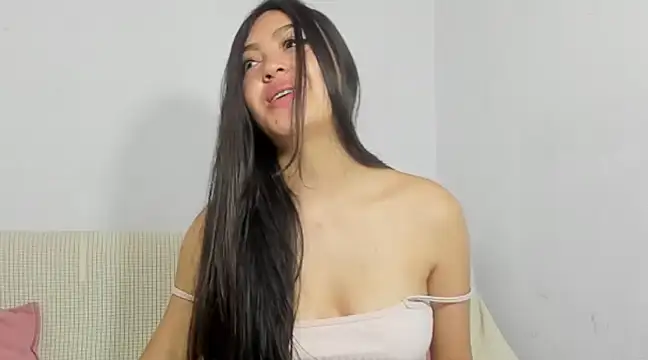 Snapshot of Sweet-Sophiee chatting on 10, 12, 2024 Sweet-Sophiee online show from 10, 12, 2024