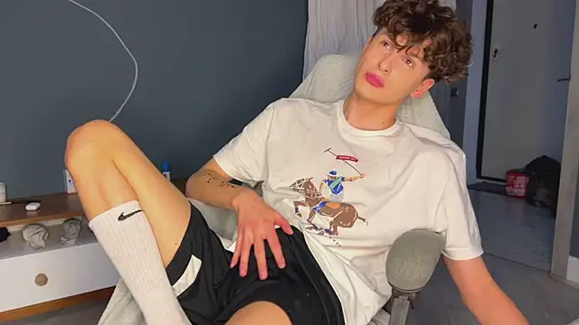 alyx garden online show from 26, 12, 2024