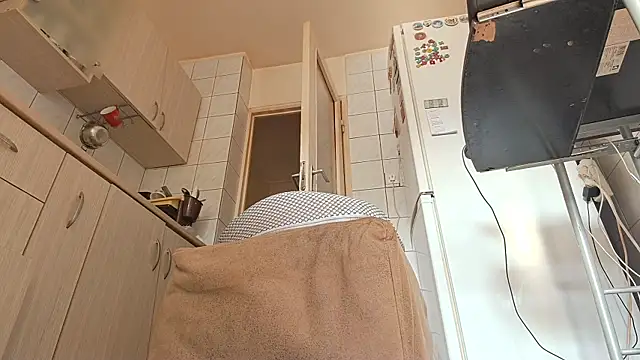 Snapshot of melissaBlessing chatting on 9, 3, 2025 melissaBlessing online show from 9, 3, 2025