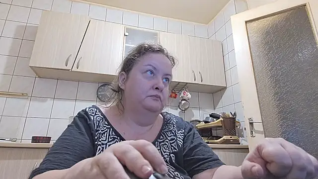 Snapshot of melissaBlessing chatting on 13, 3, 2025 melissaBlessing online show from 13, 3, 2025