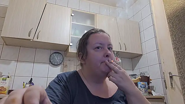 Snapshot of melissaBlessing chatting on 24, 9, 2025 melissaBlessing online show from 24, 9, 2025