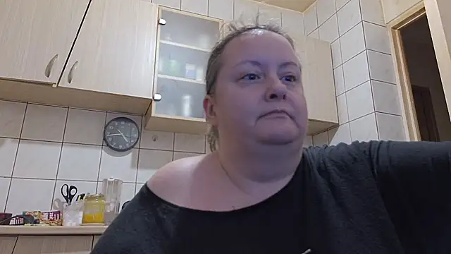 Snapshot of melissaBlessing chatting on 6, 1, 2026 melissaBlessing online show from 6, 1, 2026