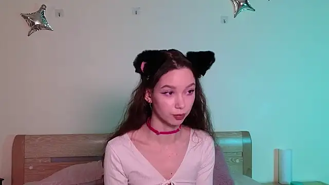 katycrown online show from 26, 1, 2025