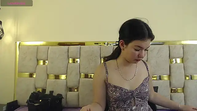 lilimini032 online show from 16, 1, 2025