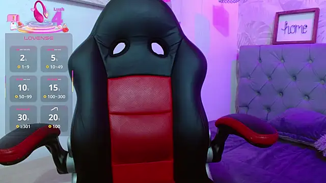 Snapshot of violletha chatting on 6, 10, 2025 violletha online show from 6, 10, 2025