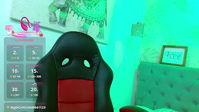 Snapshot of violletha chatting on 1, 11, 2025 violletha online show from 1, 11, 2025