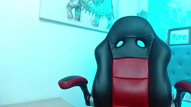 Snapshot of violletha chatting on 27, 11, 2025 violletha online show from 27, 11, 2025