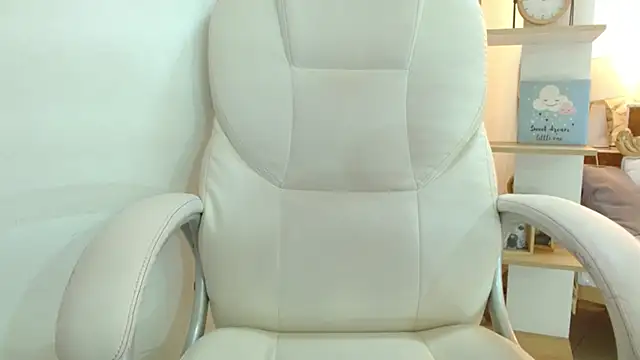 Snapshot of violletha chatting on 19, 1, 2026 violletha online show from 19, 1, 2026