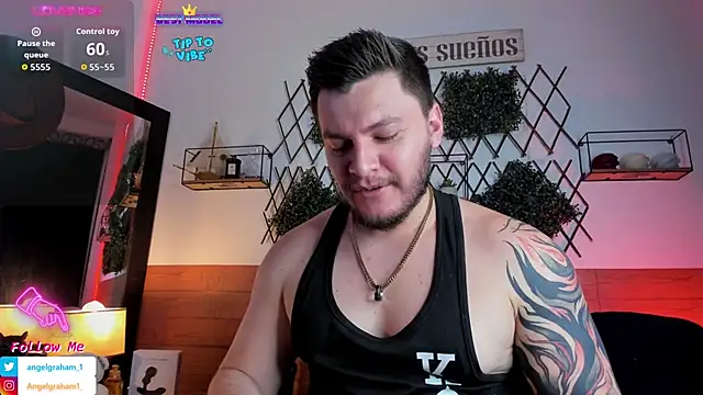 Snapshot of Angelgraham_1 chatting on 21, 10, 2025 Angelgraham 1 online show from 21, 10, 2025