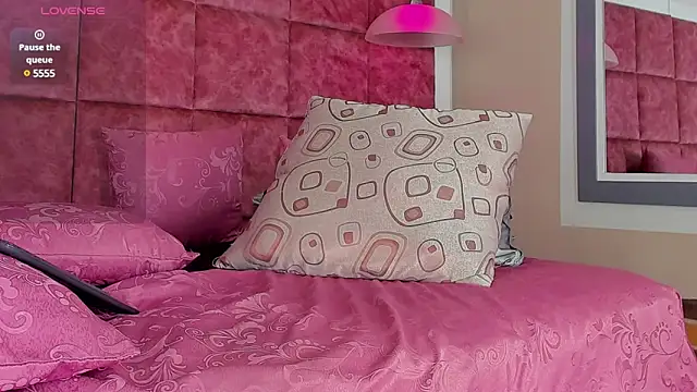 Drake Nassir4 online show from 6, 2, 2025