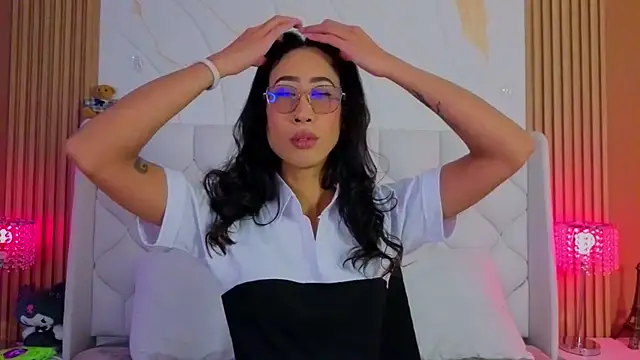 GabyPetit online show from 21, 2, 2026