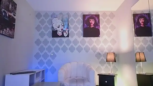GabyPetit online show from 18, 7, 2026